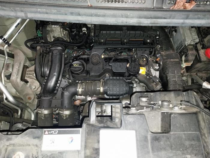 Peugeot Expert 1.6 Blue HDi 120 Sloopvoertuig (2017, Donker, Grijs)