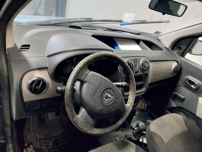 Dacia Dokker 1.6 16V Sloopvoertuig (2016, Donker, Blauw)