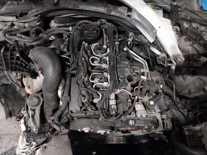 Audi A6 Avant 2.0 TDI 16V Sloopvoertuig (2013, Donker, Grijs)