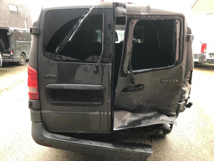 Mercedes Vito 2.0 114 CDI 16V Sloopvoertuig (2020, Donker, Grijs)