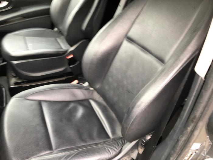 Mercedes Vito 2.0 114 CDI 16V Sloopvoertuig (2020, Donker, Grijs)