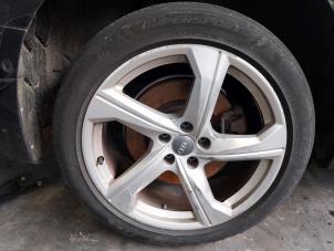 Audi A6 3.0 V6 24V 50 TDI Mild hybrid Quattro Sloopvoertuig (2019, Zwart)