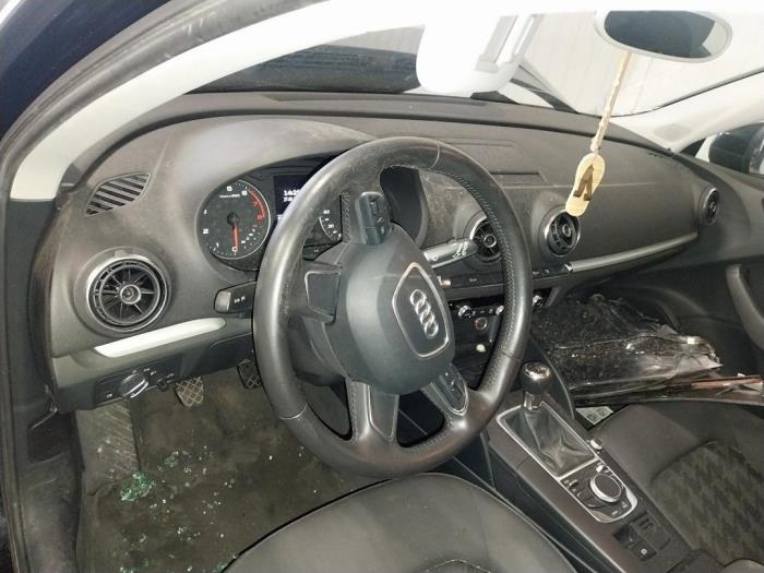 Audi A3 Sportback 1.2 TFSI 16V Sloopvoertuig (2014, Zwart)