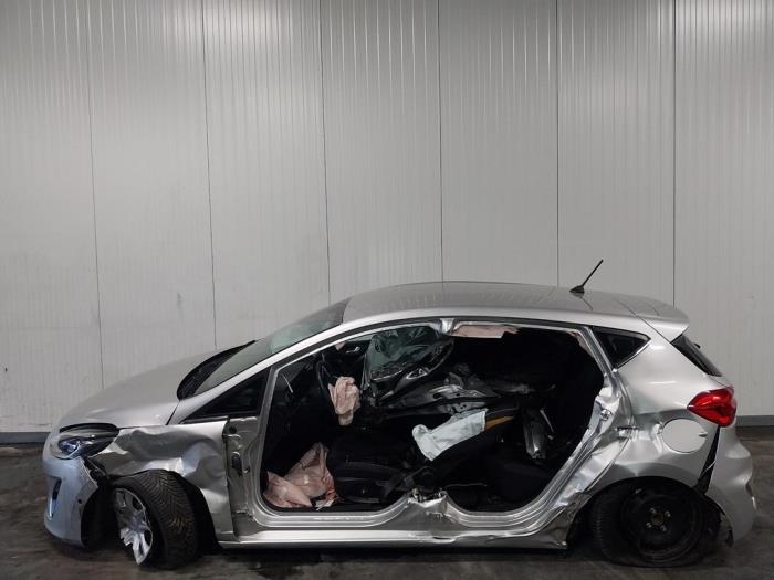 Ford Fiesta 7 1.5 TDCi 85 Sloopvoertuig (2017, Zilver)