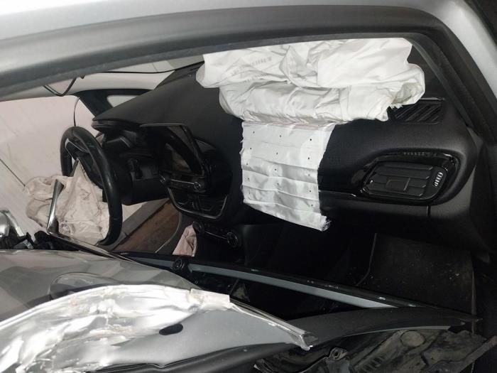 Ford Fiesta 7 1.5 TDCi 85 Sloopvoertuig (2017, Zilver)