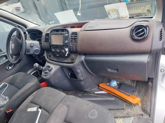 Fiat Talento 1.6 EcoJet BiTurbo 125 Sloopvoertuig (2017, Licht, Grijs)