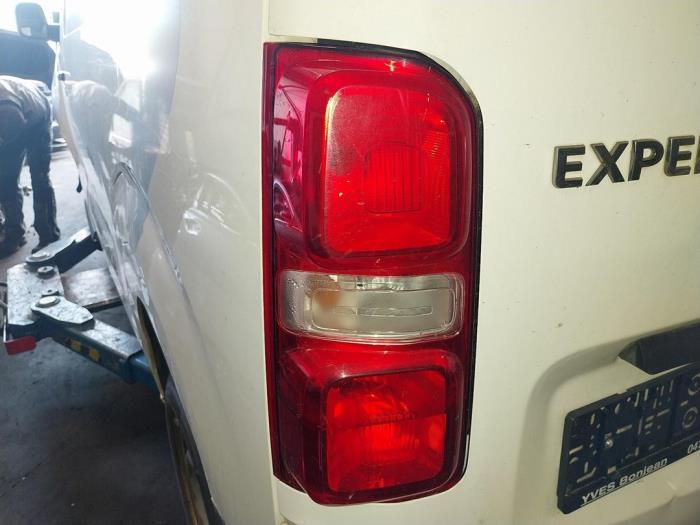 Peugeot Expert 2.0 Blue HDi 120 16V Sloopvoertuig (2016, Wit)