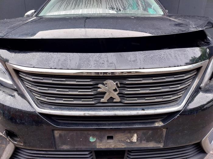 Peugeot 5008 II 1.5 BlueHDi 130 Sloopvoertuig (2018, Zwart)