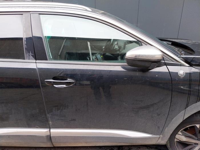 Peugeot 5008 II 1.5 BlueHDi 130 Sloopvoertuig (2018, Zwart)