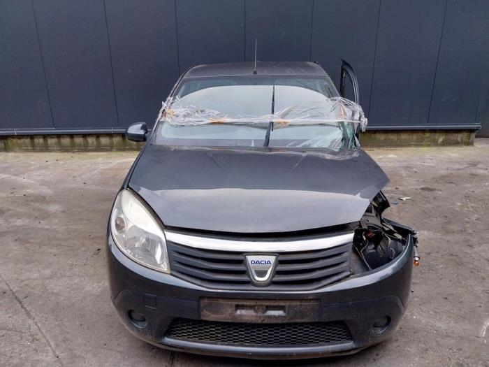 Dacia Sandero I 1.2 16V Sloopvoertuig (2010, Donker, Grijs)