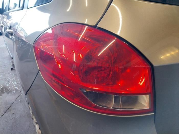 Renault Clio III Estate/Grandtour 1.5 dCi FAP Sloopvoertuig (2012, Beige)