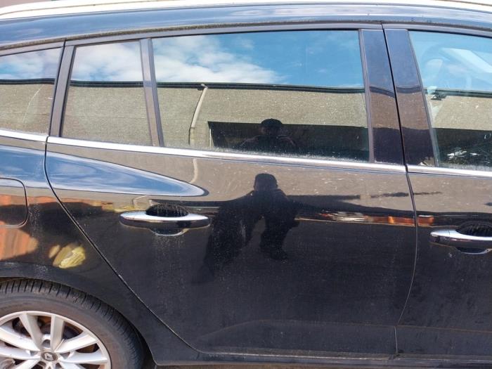 Renault Megane Sloopvoertuig (2017, Zwart)