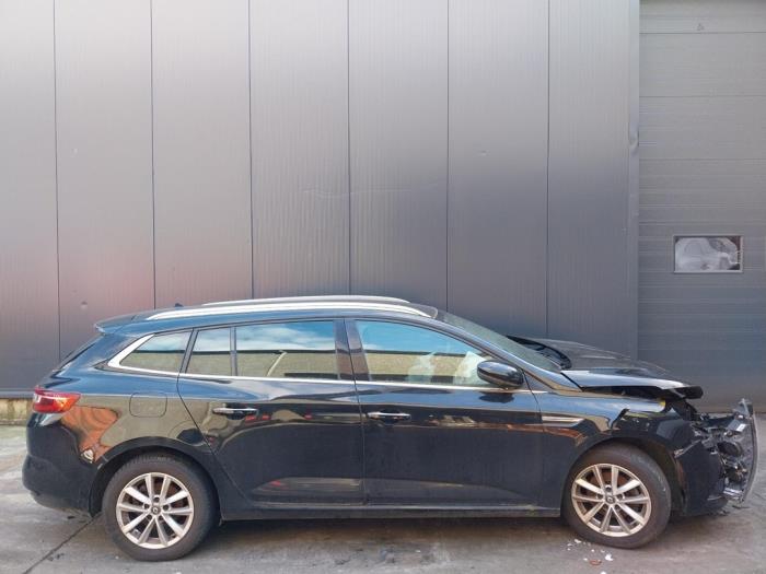Renault Megane Sloopvoertuig (2017, Zwart)