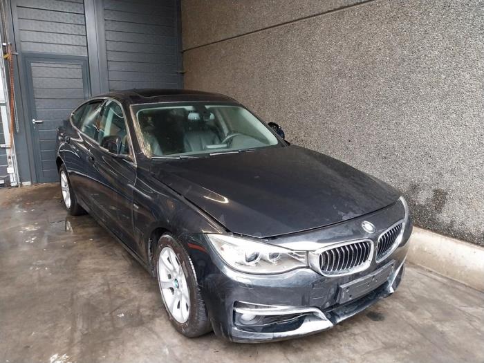 BMW 3 serie Gran Turismo 318d 2.0 16V Sloopvoertuig (2014, Zwart)