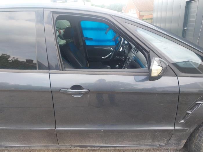 Ford S-Max 1.8 TDCi 16V Sloopvoertuig (2007, Donker, Grijs)