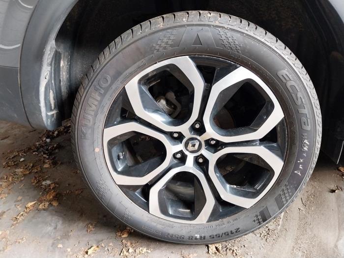 Renault Arkana 1.6 E-Tech 145 16V Sloopvoertuig (2022, Grijs)