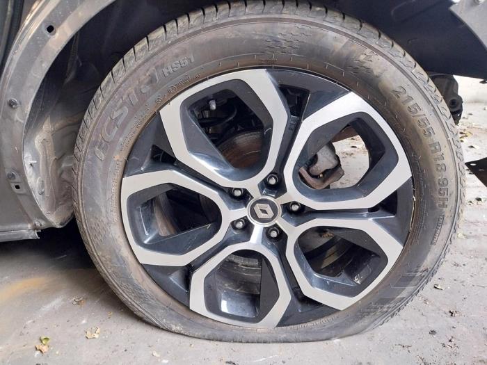 Renault Arkana 1.6 E-Tech 145 16V Sloopvoertuig (2022, Grijs)