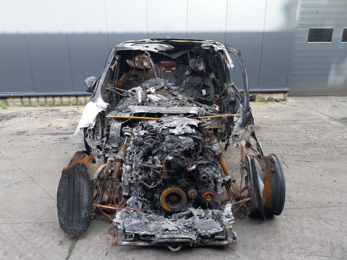 Landrover Range Rover IV 3.0 D300 MHEV Sloopvoertuig (2021, Zwart)