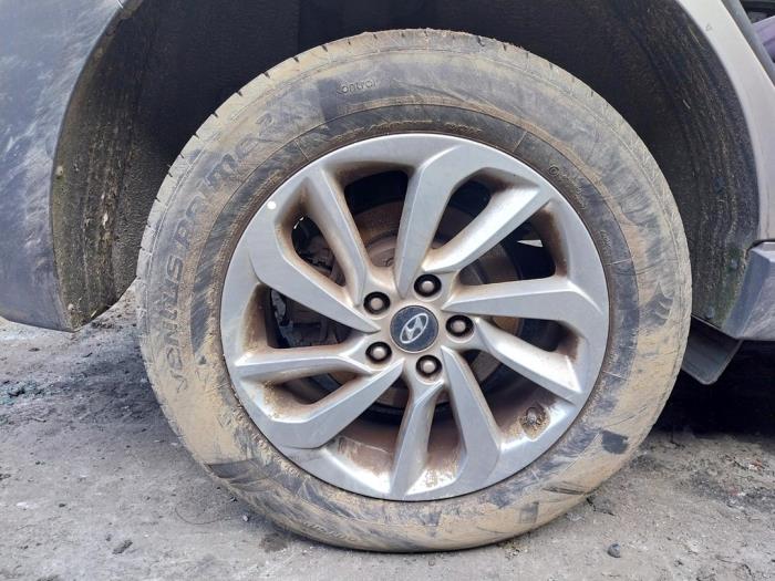 Hyundai Tucson 1.6 GDi 16V 2WD Sloopvoertuig (2017, Licht, Bruin)