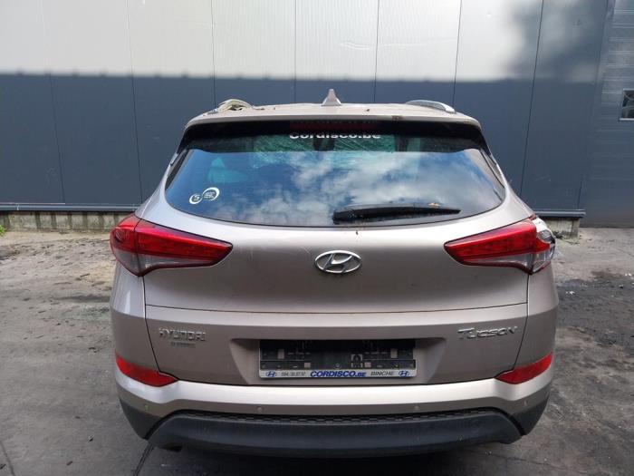 Hyundai Tucson 1.6 GDi 16V 2WD Sloopvoertuig (2017, Licht, Bruin)