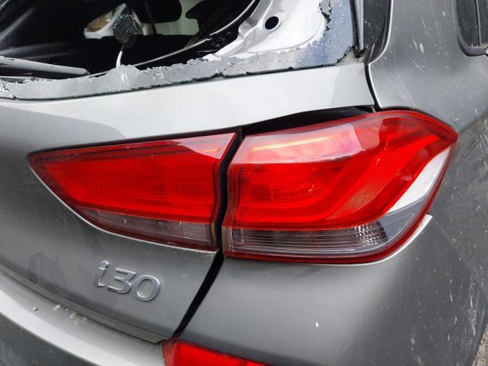 Hyundai i30 1.0 T-GDI 12V Sloopvoertuig (2020, Grijs)