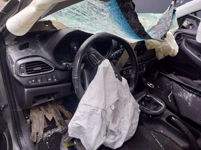 Hyundai i30 1.0 T-GDI 12V Sloopvoertuig (2020, Grijs)