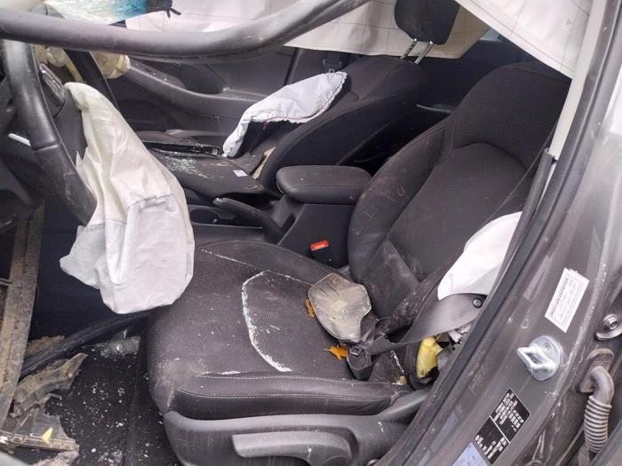 Hyundai i30 1.0 T-GDI 12V Sloopvoertuig (2020, Grijs)