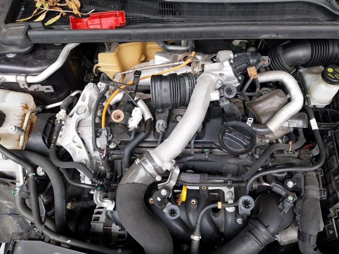 Renault Talisman Estate 1.6 Energy TCe 200 Sloopvoertuig (2018, Zwart)