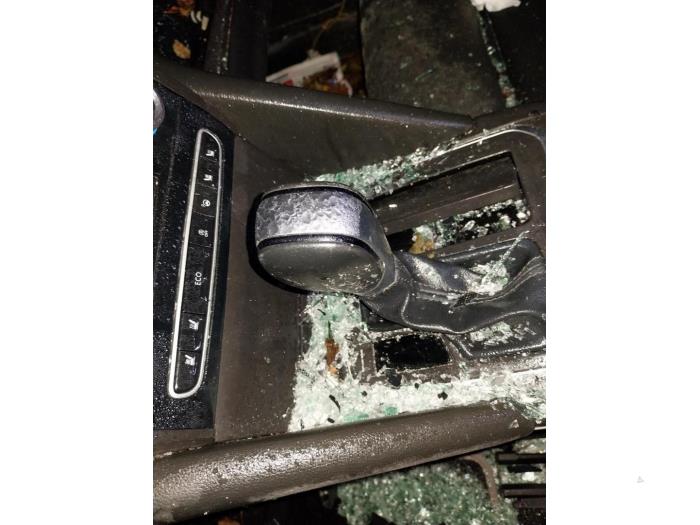 Renault Talisman Estate 1.6 Energy TCe 200 Sloopvoertuig (2018, Zwart)