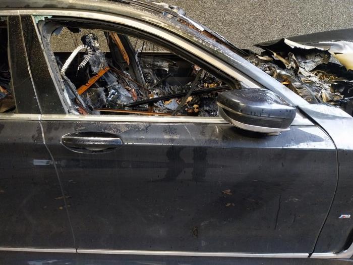 BMW 7 serie 745e,Le Sloopvoertuig (2019, Zwart)