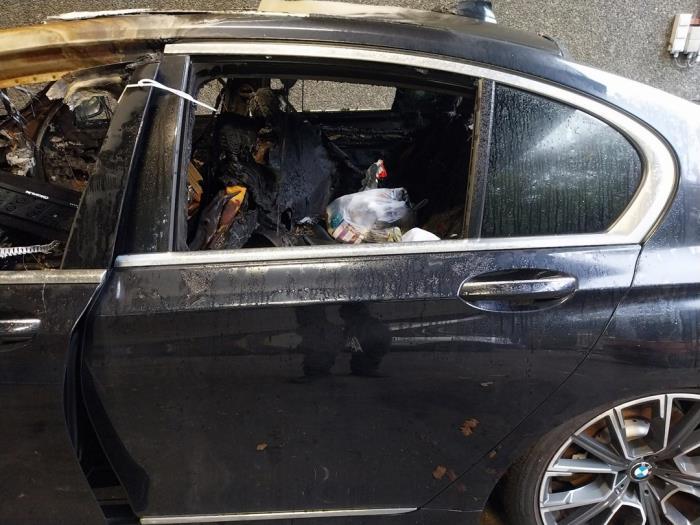 BMW 7 serie 745e,Le Sloopvoertuig (2019, Zwart)