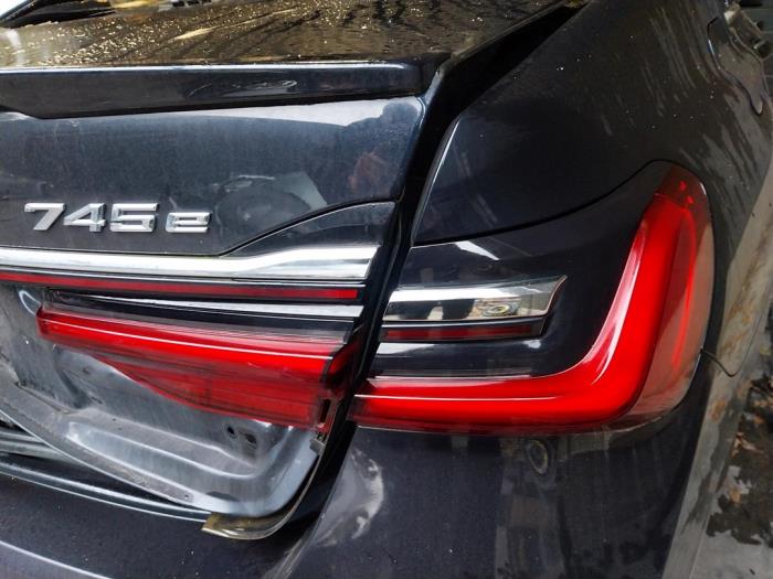 BMW 7 serie 745e,Le Sloopvoertuig (2019, Zwart)