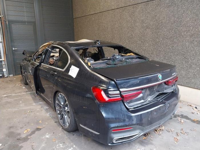 BMW 7 serie 745e,Le Sloopvoertuig (2019, Zwart)