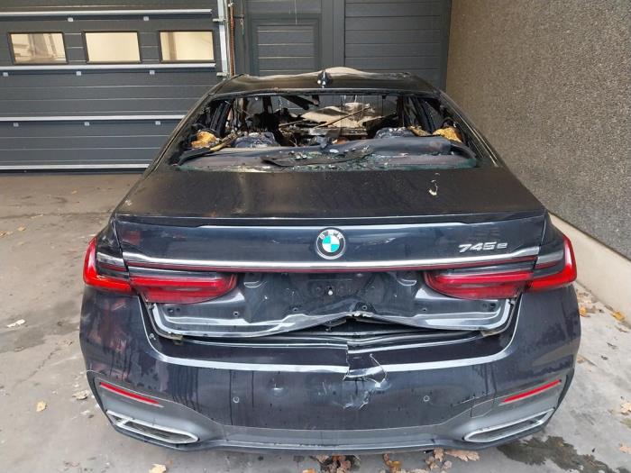 BMW 7 serie 745e,Le Sloopvoertuig (2019, Zwart)