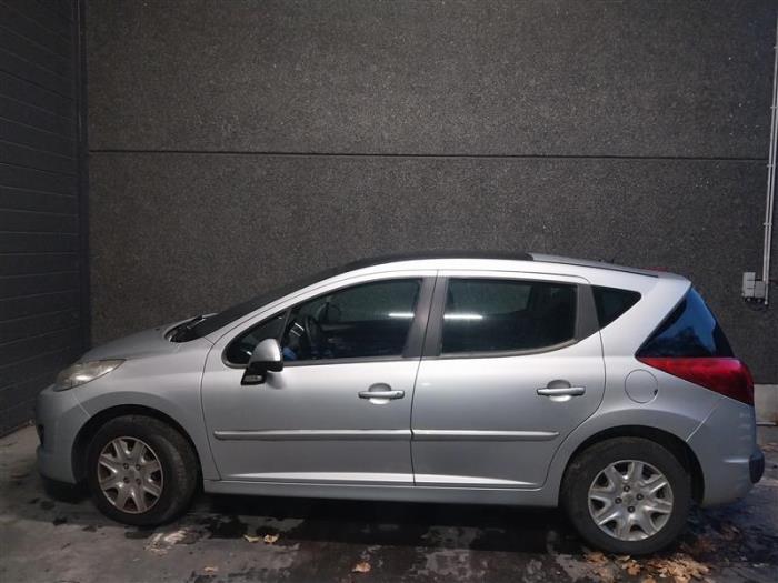 Peugeot 207 SW 1.4 16V Vti Sloopvoertuig (2010, Zilver)