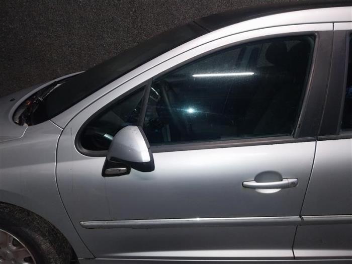 Peugeot 207 SW 1.4 16V Vti Sloopvoertuig (2010, Zilver)