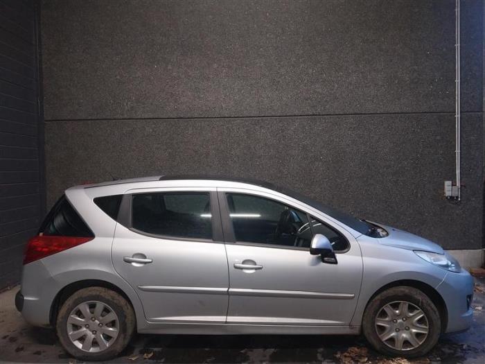 Peugeot 207 SW 1.4 16V Vti Sloopvoertuig (2010, Zilver)