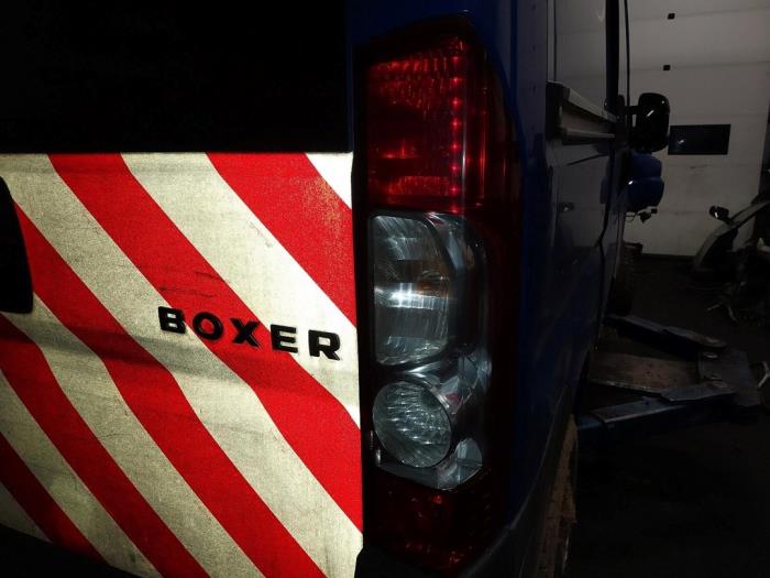 Peugeot Boxer 2.2 HDi 110 Euro 5 Sloopvoertuig (2011, Blauw)