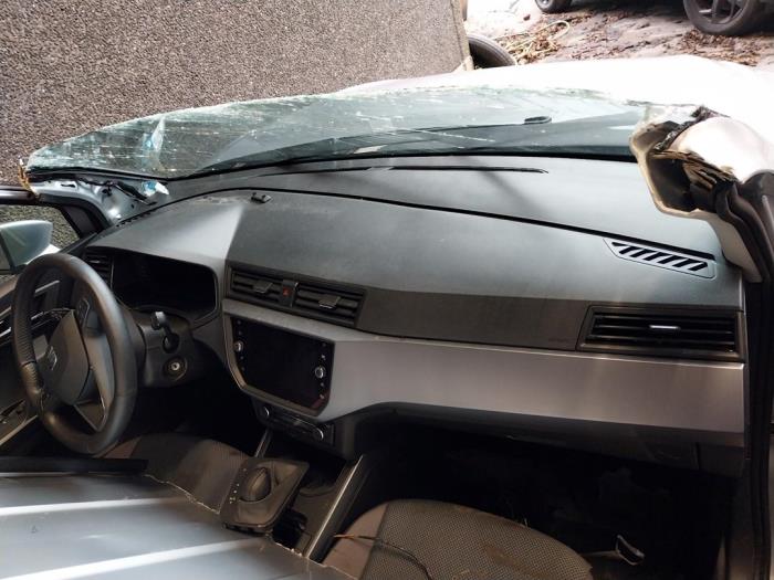 Seat Arona 1.6 TDI 95 Sloopvoertuig (2020, Grijs)