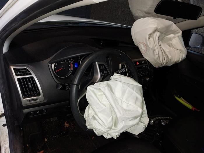 Hyundai i20 1.2i 16V Sloopvoertuig (2014, Wit)