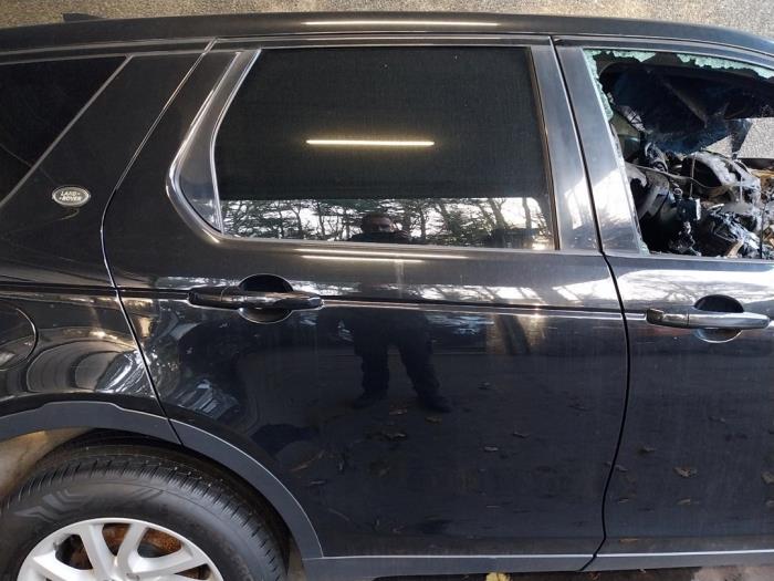 Landrover Discovery Sloopvoertuig (2017, Zwart)