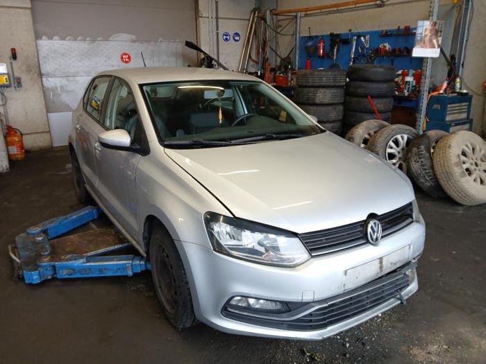 Volkswagen Polo V 1.4 TDI 12V 90 Sloopvoertuig (2017, Zilver)