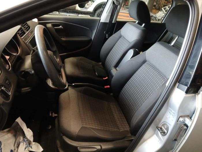 Volkswagen Polo V 1.4 TDI 12V 90 Sloopvoertuig (2017, Zilver)