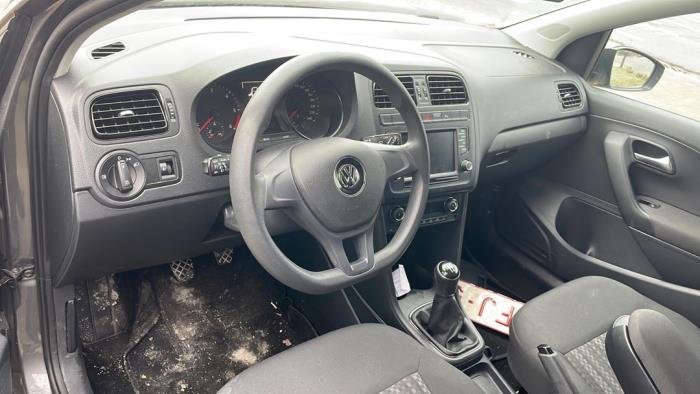 Volkswagen Polo V 1.4 TDI Sloopvoertuig (2016, Grijs)