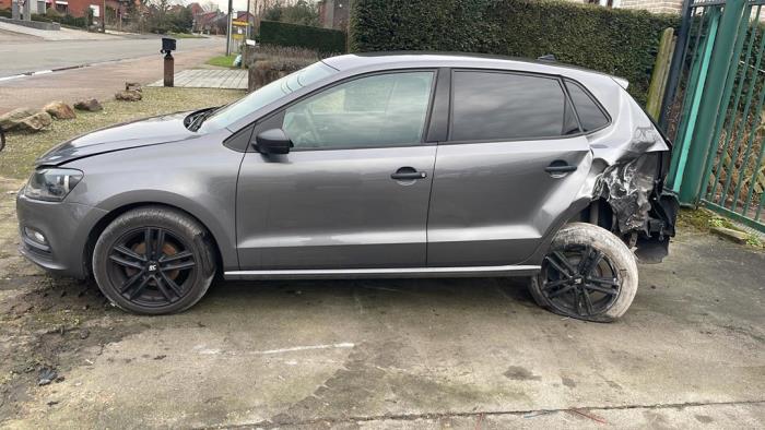 Volkswagen Polo V 1.4 TDI Sloopvoertuig (2016, Grijs)