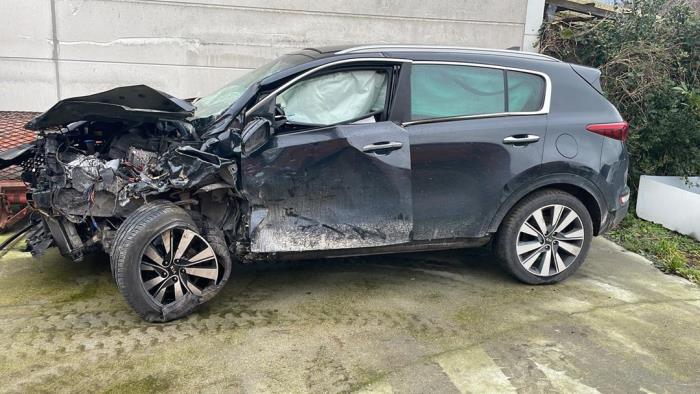 Kia Sportage 1.7 CRDi 115 16V 4x2 Sloopvoertuig (2017, Zwart)