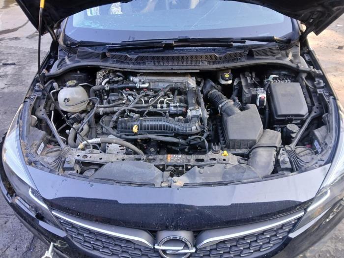 Opel Astra K Sports Tourer 1.5 CDTi 105 12V Sloopvoertuig (2021, Zwart)