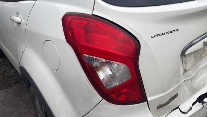 Ssang Yong Korando 2.0 e-XDi 16V 4x2 Sloopvoertuig (2014, Wit)