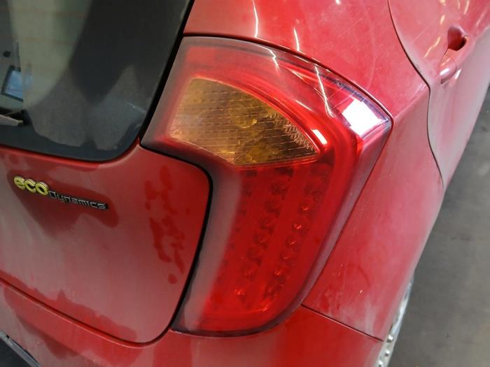 Kia Picanto 1.0 12V Sloopvoertuig (2012, Rood)