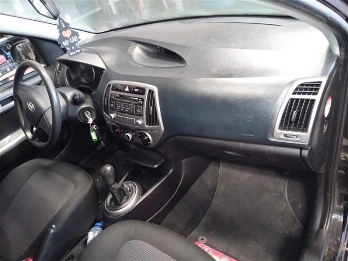 Hyundai I20 Sloopvoertuig (2013, Zwart)